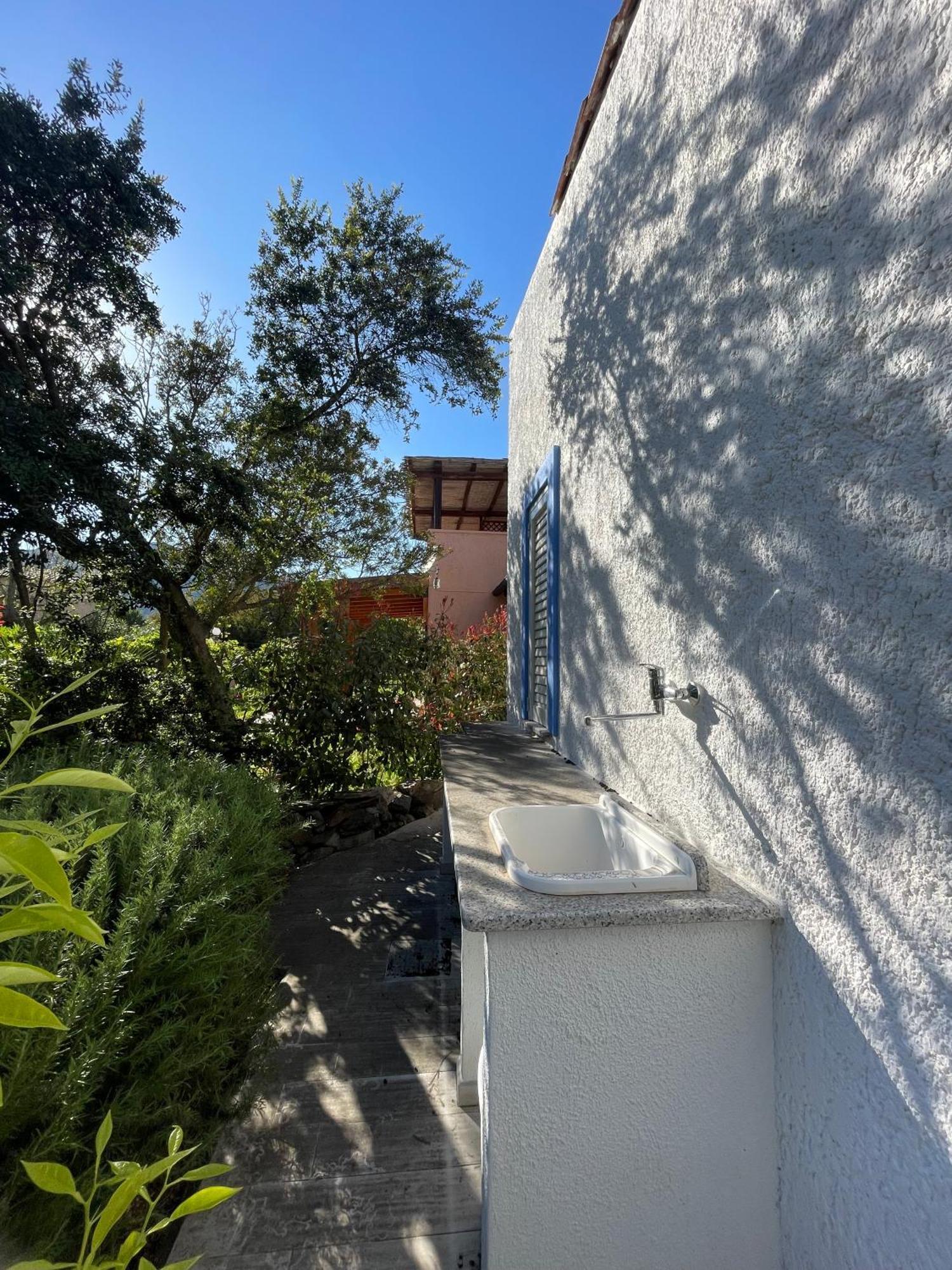 Villa Bambi Budoni Eksteriør bilde